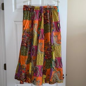 Size large metrostyle skirt